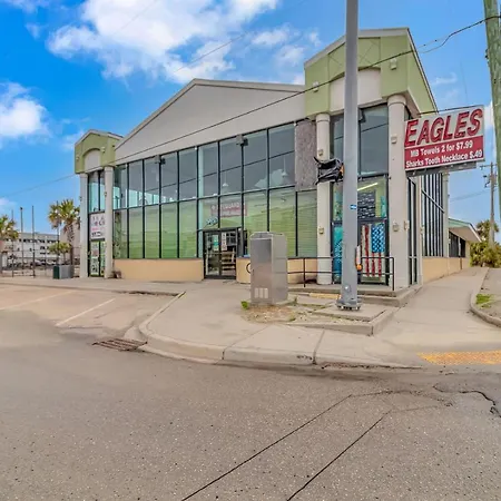 125 Atlantic Avenue Unit H - Pet Friendly! Walk To The Beach And Pier!1Br -1Ba - Sleeps 4 Guests!-2